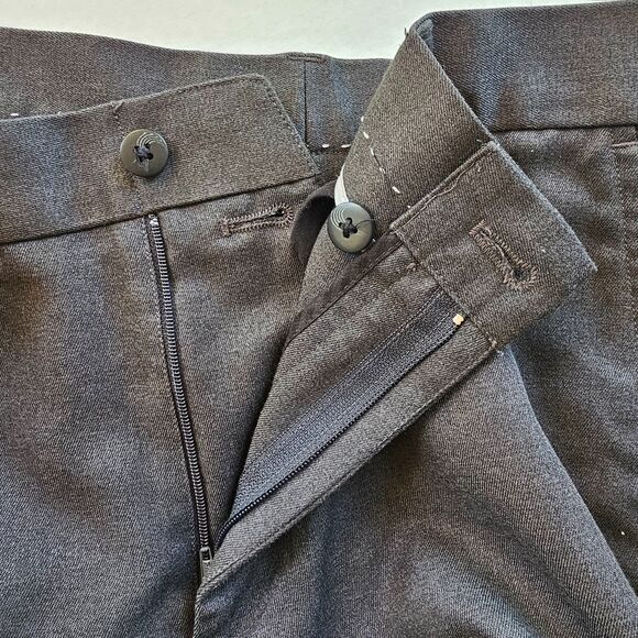 Van Heusen Traveler Dress Pants Charcoal Gray Men's Size 30X30 - Picture 6 of 9